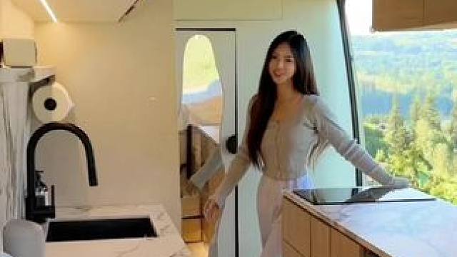 自改房车内部细节大公开 是你们想象中的样子吗？ #房车旅居 #坚果投影仪#坚果P5便携投影#JMGO