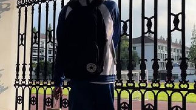 《好困 好饿 好累》#职高 #vlog日常 #校园生活