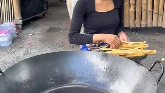 东南亚美食 #乡村味道 #柴火饭是心里最暖的味道 #夏天的味道 #原始美味