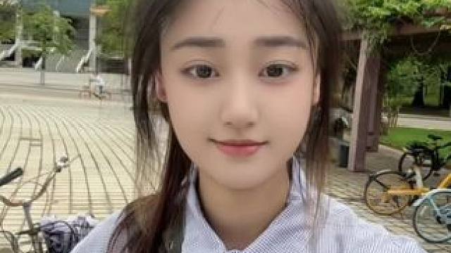 #笨蛋美女 #甜妹统治世界 #笑容最治愈的女孩 #这个手势舞甜度超标了 #一起跳甜妹手势舞