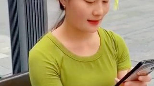 显脸小的蓬松发垫，告别扁平头，自己轻松做颅顶增高，发量少的姐妹快用起来～#蓬松发垫  #高颅顶  #