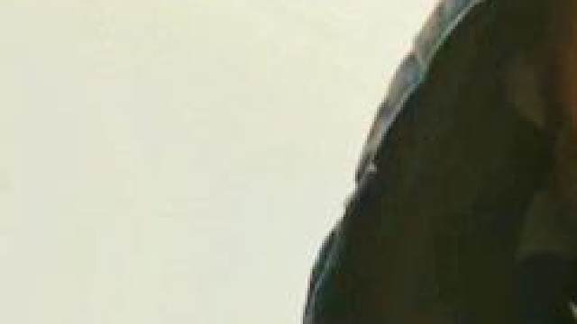 （1/3集）心理扭曲的逃犯，准备对一个老人下手，却被他的善良感化 #影视解说# #人间温暖  #推荐电影