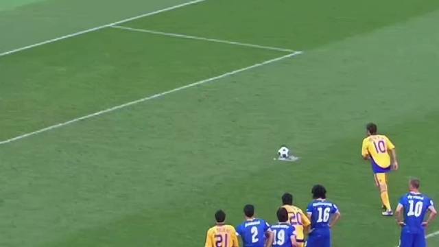 小将布冯，浑身上下都能扑点