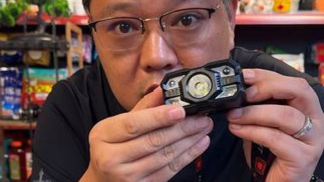 微笑鲨夜钓头灯 户外夜钓，必备一款性价比高的夜钓头灯，这款微笑鲨头灯非常不错。#超便宜超划算 #夜钓