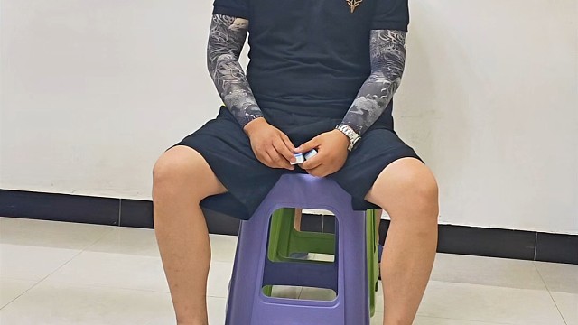 呆呆小毛驴首次入驻虎牙～
虎哥多多照顾