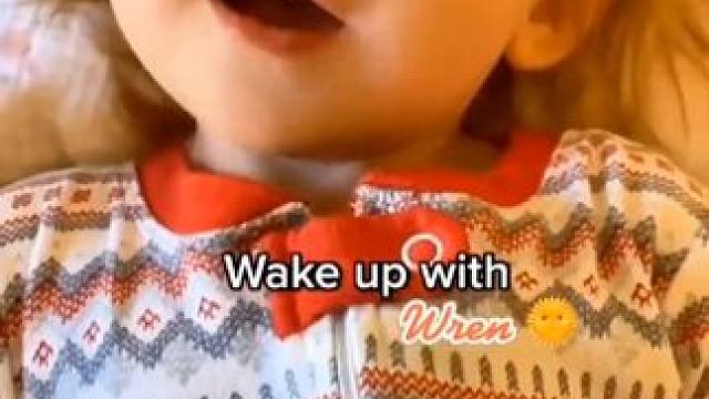 小姑娘奶声奶气的一声“嗨”，感觉世界都被融化了#人类幼崽 #治愈系宝宝 #萌化了 #骗你生女儿