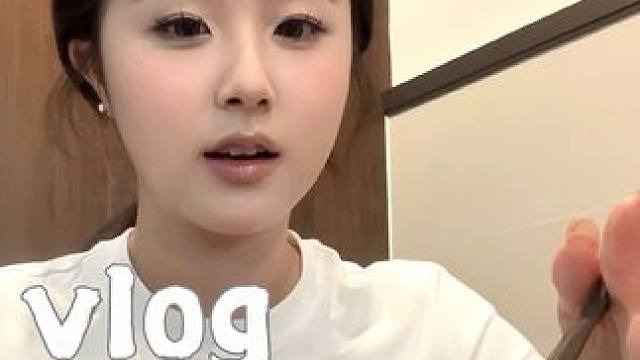 虽然但是…还是会被杭州的物价给震惊#女大学生日常生活 #vlog我的日常生活 #分享日常生活 #一天