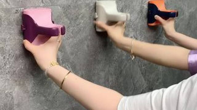 家里的吹风机总是没地方放，就入手了这个吹风机架，这下终于可以解放双手啦！#吹风机架 #好物推荐