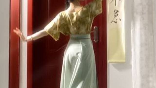 月光不解风情～ #古典舞 #夜泊秦淮 #我的舞蹈日记