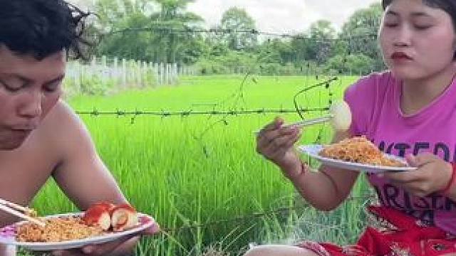 东南亚乡村美食#农村美食 #农村生活 #我的乡村生活 #夏天的味道