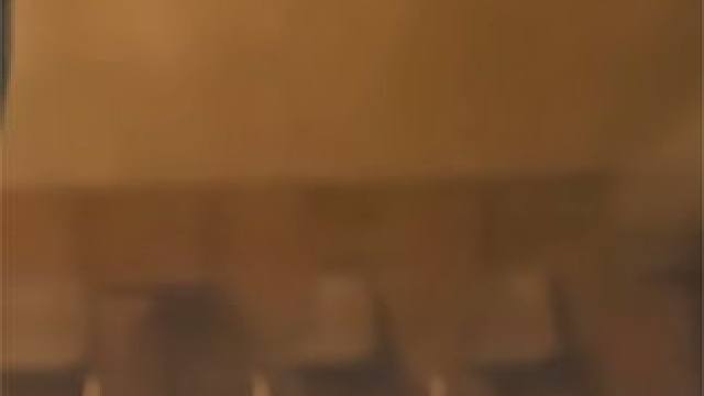 家里突然灌入岩浆，你该怎么办？看一下神之操作就知道了《岩浆地板》 #奇幻 #悬疑