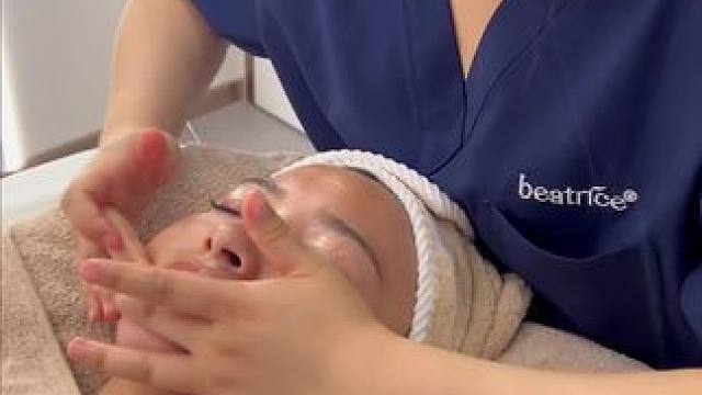 遇见更美的自己，小仙女们快看过来，壹心皮肤管理中心，团购活动39.9元尊享4个精品项目，包含静享舒缓