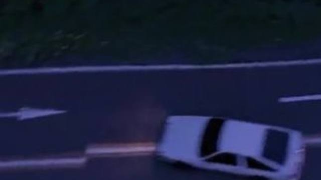 像拓海一样晚上下山，马力全开贴着护栏漂移，第一视角是什么样的？ #跑山 #丰田86 #漂移