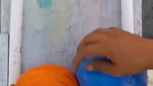 滚瓶子下刀山爆破解压时刻