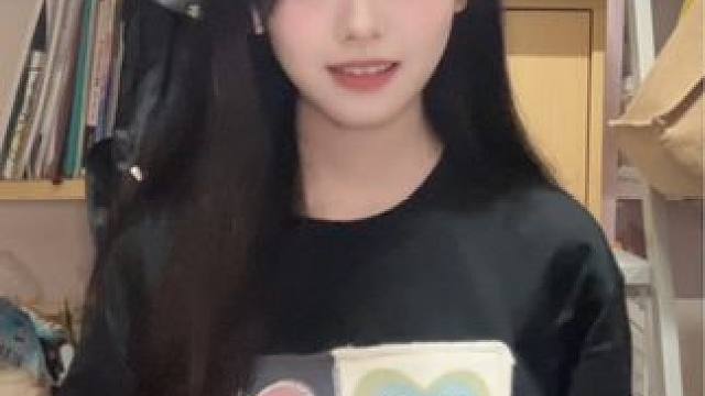 又被洗脑了#甜妹 #越南鼓点卡舞 #扭一扭