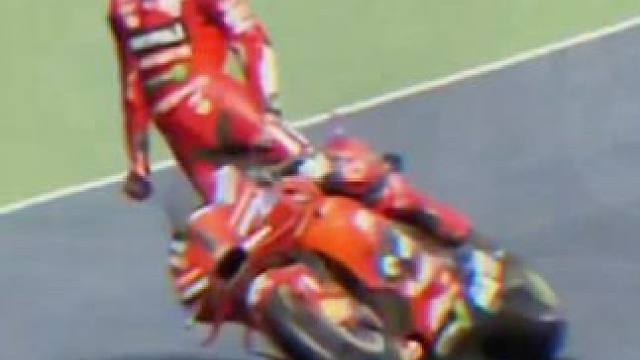 #motogp #摩托车比赛 #封闭场地请勿模仿 #压弯 #极限运动