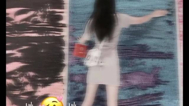 给大家画个笑脸叭