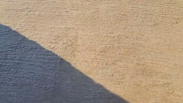 楼梯滚瓶子爆破解压时刻