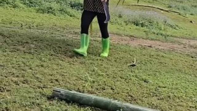 #野外建造 #野外生存 #这就是农村的生活 #真实户外 #三农户外捕鱼