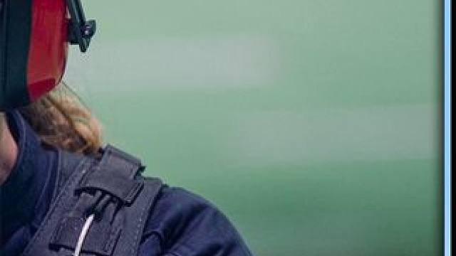 沙雕特警放走劫匪，坑惨队友，弄伤总统，最后竟意外立功了#电影解说