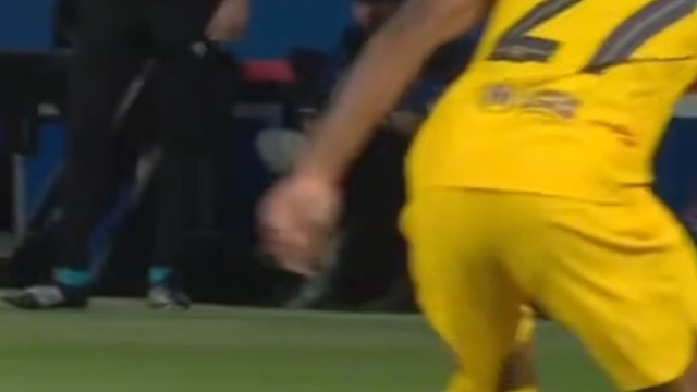 来看看亚马尔的油炸丸子# 欧冠 #欧洲杯