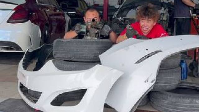 #汽车保养与维修 #机油保养#专业的事交给专业的人 #保养 #打响机油内卷的第一枪