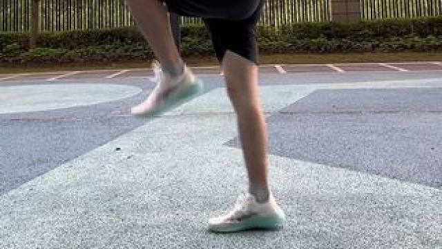 #田径 #体育生 有一双良好的跑鞋能够给我们带来更好的训练效果#星火力体育科技 #竞速跑鞋