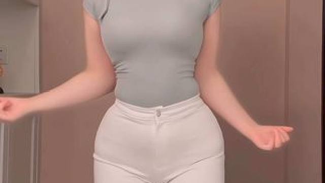 无锡卡戴珊？ #穿搭 #舞蹈 #扭一扭