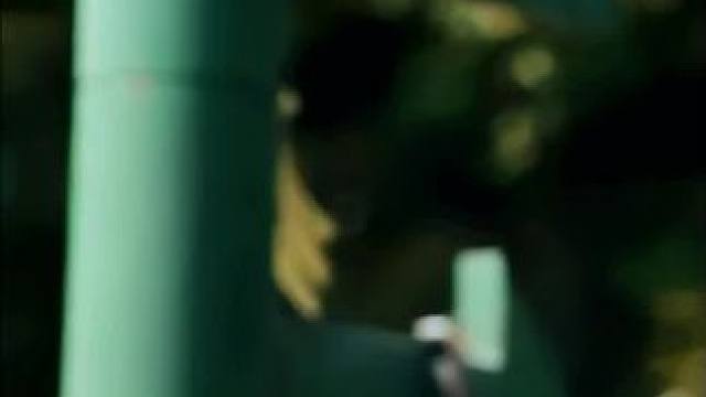 一个成为母亲的寄生兽，为了宿主的孩子，竟献出了自己的生命 《寄生兽：完结版》1/3 #奇幻 #惊悚#电影解说