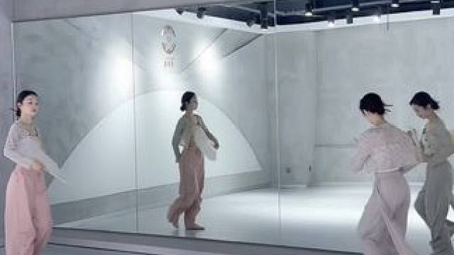 踏雪慢速背面分解来啦～ 