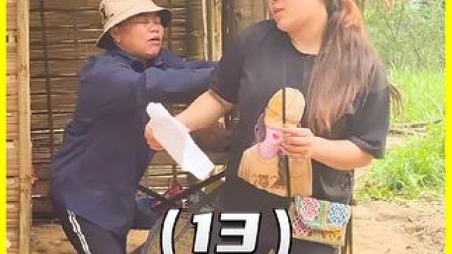 丈夫在外地寄生活费给阿媛买肉补充营养，结果老太婆又来抢走#纪录片 #随拍 #怀孕 #婚姻 #婆媳