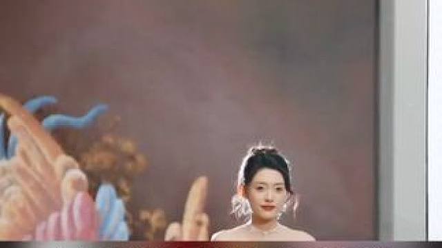 点击左下角下载西瓜视频，搜索《律师女王》精彩后续马上看#短剧  #短剧推荐