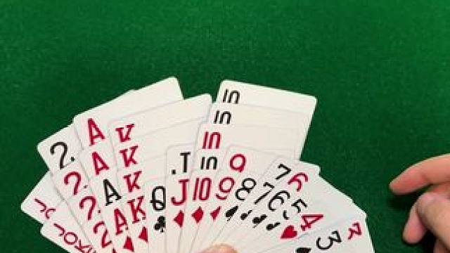 #是时候展现真正的牌技了 #四人斗地主 #斗地主的百种姿势