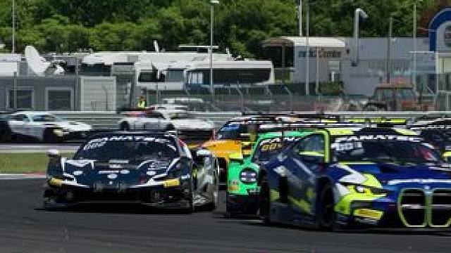 人车的极限考验 耐力赛！