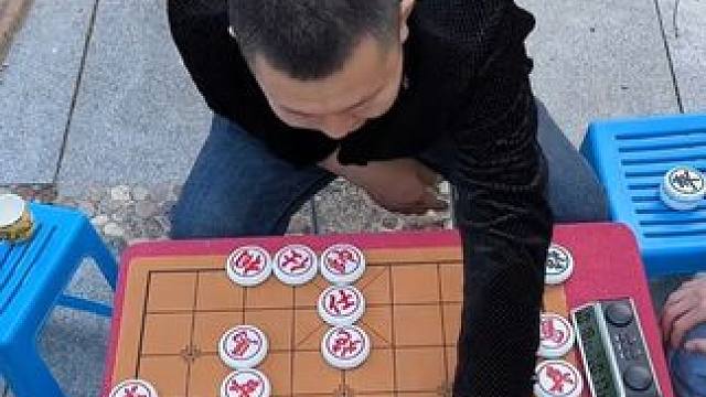 巧妙开局，看风繁如何引领棋局走向胜利 #下象棋 #象棋 #象棋布局 #高手过招