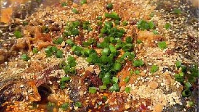 #哎呀妈呀太香了 #大口吃肉的感觉太爽了 #这吃法真的忍不了了 #人多吃饭就是香