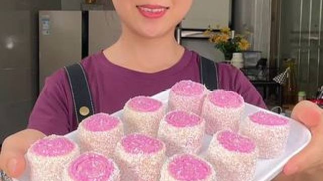 平底锅就能做的小甜品，糯叽叽的太喜欢了#一学就会的小甜品 #糯米卷