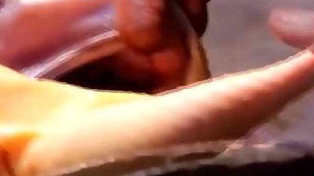 煮美味的鸡蛋鸡腿在丛林里吃 #野外生活纪录片 #原始美味 #户外美食 #大山里的味道 #荒野厨王