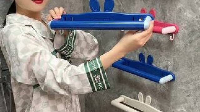 #可伸缩拖鞋架  拖鞋用它收纳不占空间，还能挂毛巾，卫生间干净整洁多了#免打孔  实用省空间 #收纳