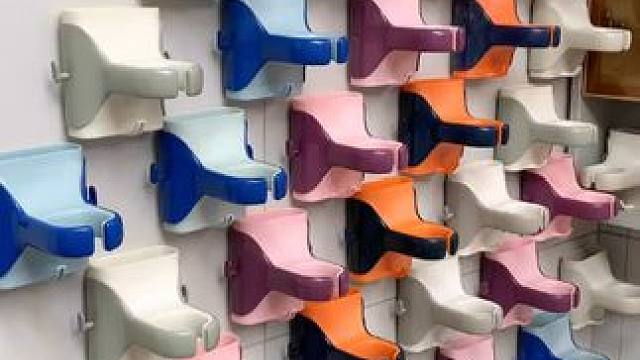 家里的吹风机总是没地方放，就入手了这个吹风机架，这下终于可以解放双手啦！#吹风机架 #好物推荐