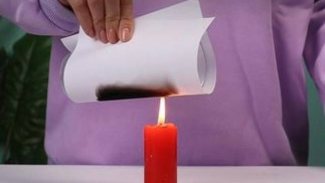 与其让孩子玩虚拟的手机游戏，不如让他们玩真实的科学小实验，还能增加物理化知识与思维#科学小实验 #物