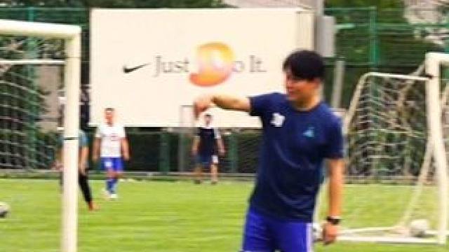 最近都是东单练球，今天磨合一下新球鞋，有专业摄像不错嗷#日常训练 #运动 #足球