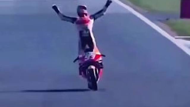 #motogp #大神控车 #摩托车比赛 #滑胎过弯 #93号马奎斯