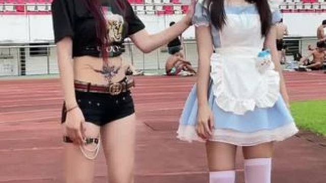 #上班族的生活时尚大秀 #这谁顶得住啊 #你要怎么抵抗我 #甜美女孩 #喽咔喽咔癫版