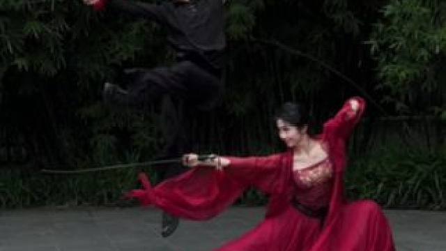 唯此间江湖年少,偏爱纵横天下 