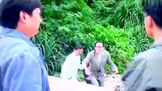 下载《西瓜视频》，免费观看精彩后续/精彩海量免费短剧免费看！ #因为一个片段看了整部剧