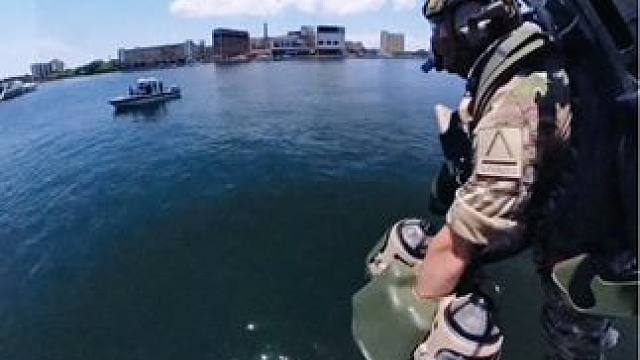 不知道顺风快递看到这个会不会脊背发凉#新生代快递员已就位 #奥利奥玩真的 #外国人真会玩