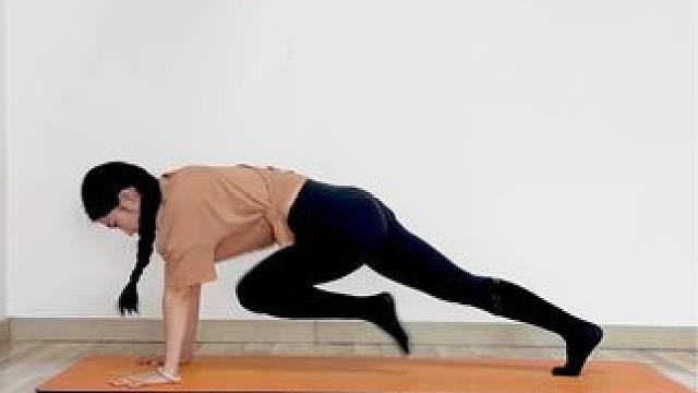 强化腹部核心，减少全身多余脂肪，一练一个不吱声。‍♀️#瑜伽 #瘦肚子 #运动