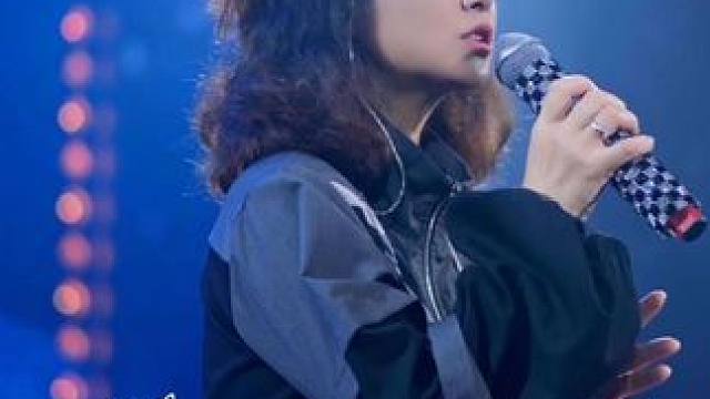 路上总有阴影 但抬头总能看见阳光#zeta酒吧 #开往早晨的午夜 #音乐酒吧 #演出现场 #音乐