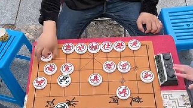 开局定胜负，象棋的精彩从第一手棋开始绽放 #中国象棋 #街头象棋 #下棋高手对决 #下棋